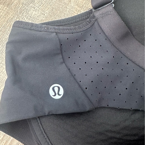 Lululemon Run Times High Support Bra - Picture 3 of 3